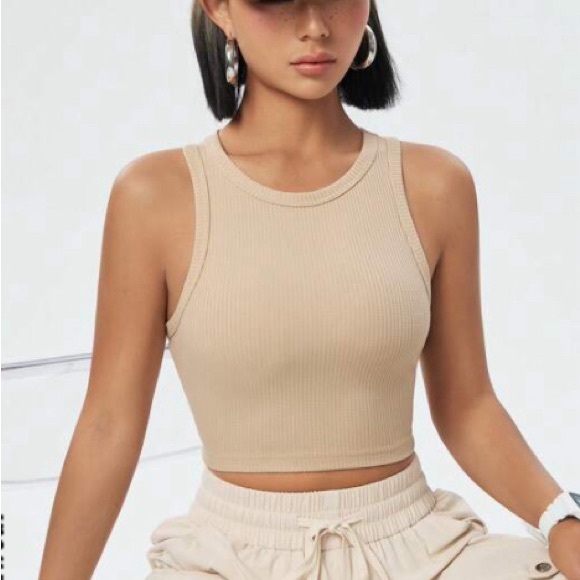 SHEIN Tops - Beige SHEIN cropped tank top